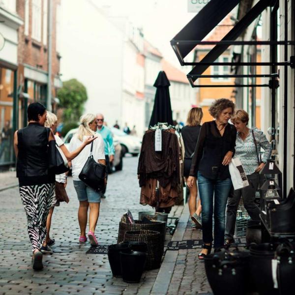 Shopping ved Volden i Latinerkvarteret i Aarhus