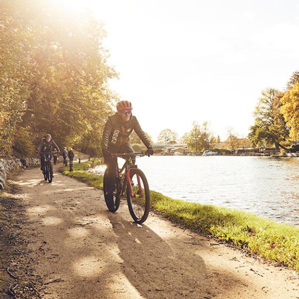 På mountainbike langs med Gudenåen i Silkeborg