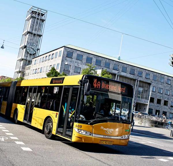 Bus i Aarhus ved Rådhuset