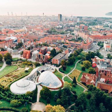 Luftfoto af Aarhus set fra Væksthusene