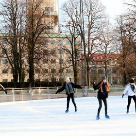 Skøjtebanen foran Musikhuset Aarhus